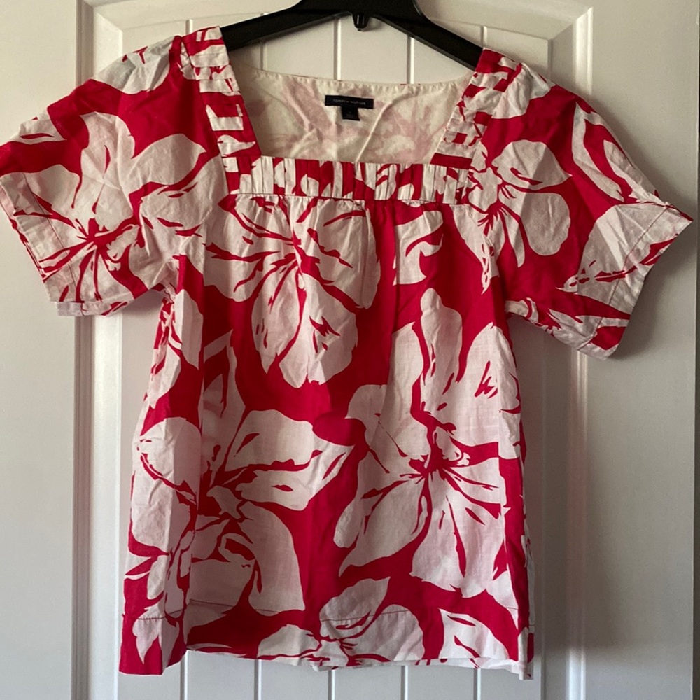 Tommy Hilfiger Hibiscus 🌺 Floral Blouse